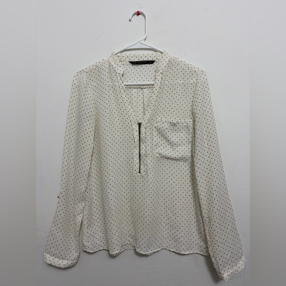 Zara Basic Polka Dot Blouse Zip Front Roll Tab Sl… - image 2